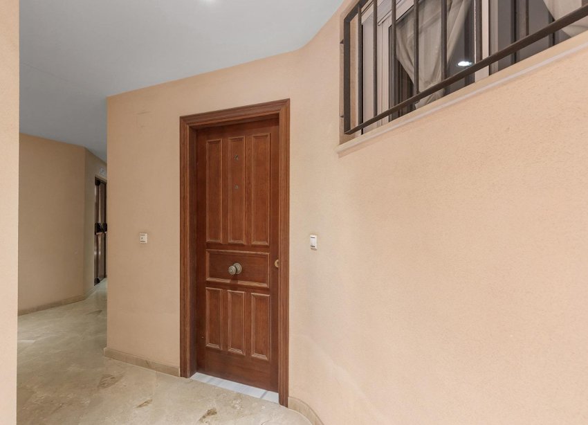 Resale - Apartment - Torrevieja - Aldea del mar