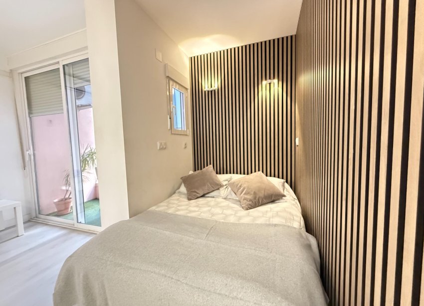 Resale - Apartment - Torrevieja - Antonio Machado