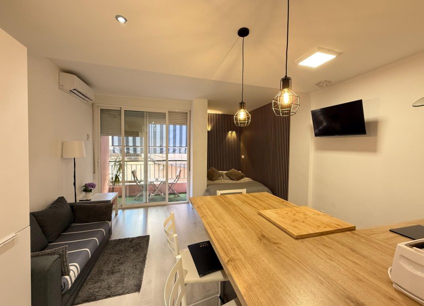 Resale - Apartment - Torrevieja - Antonio Machado