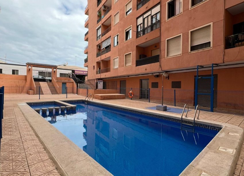 Resale - Apartment - Torrevieja - Antonio Machado