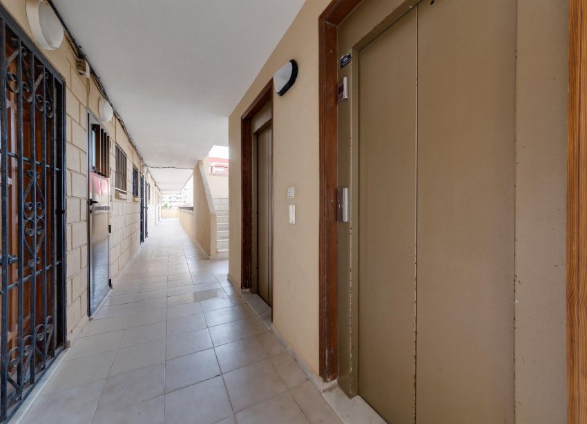 Resale - Apartment - Torrevieja - CABO CERVERA