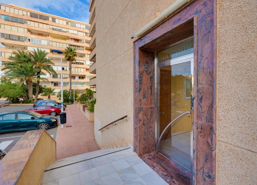 Resale - Apartment - Torrevieja - CABO CERVERA