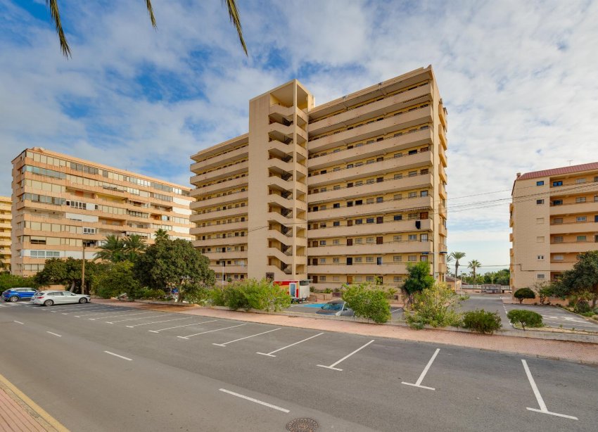 Resale - Apartment - Torrevieja - CABO CERVERA