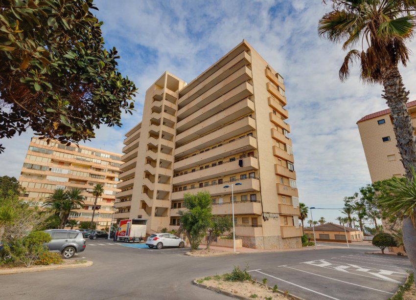 Resale - Apartment - Torrevieja - CABO CERVERA