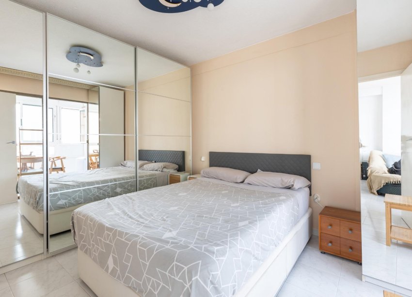 Resale - Apartment - Torrevieja - Cabo cervera