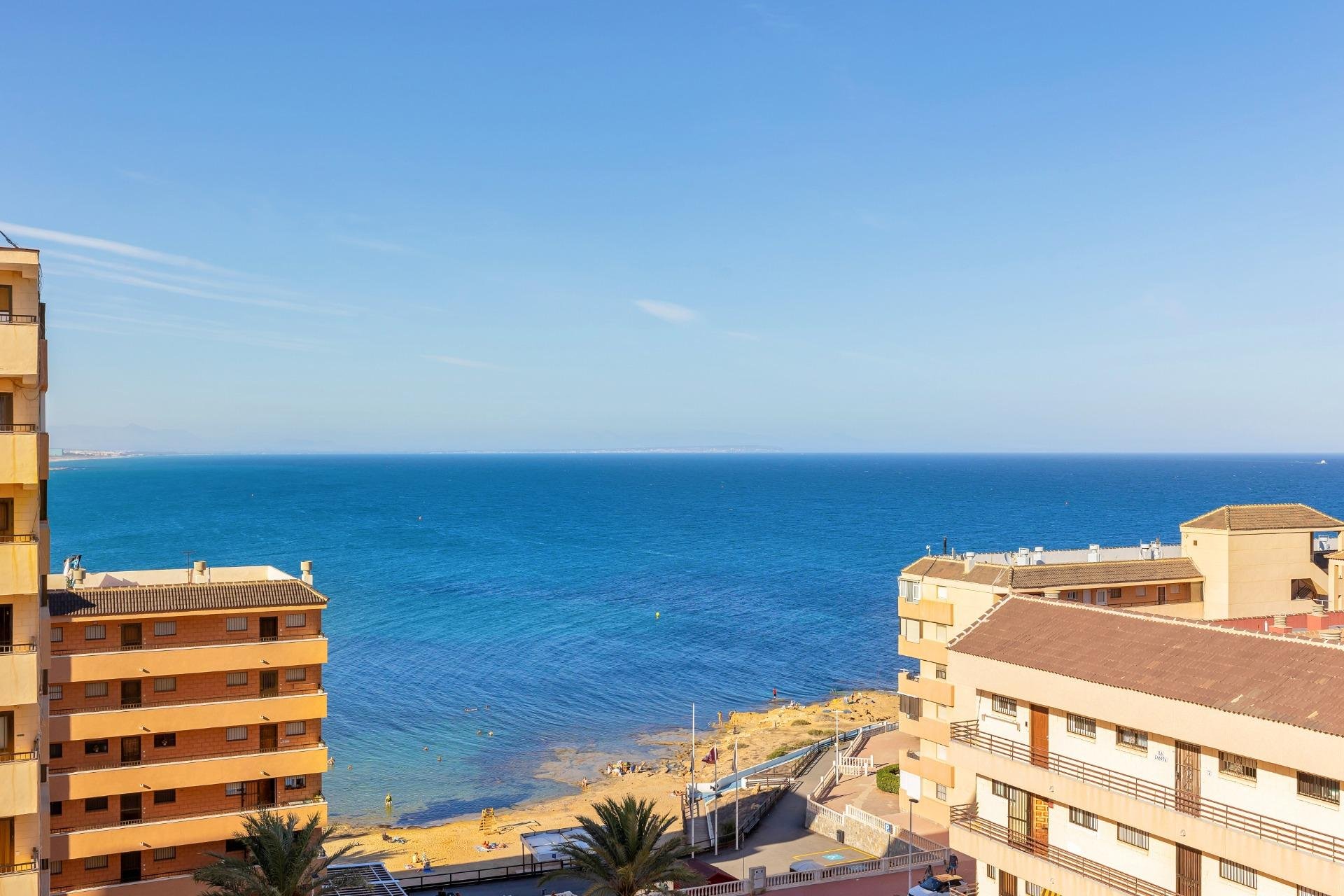 Resale - Apartment - Torrevieja - Cabo cervera