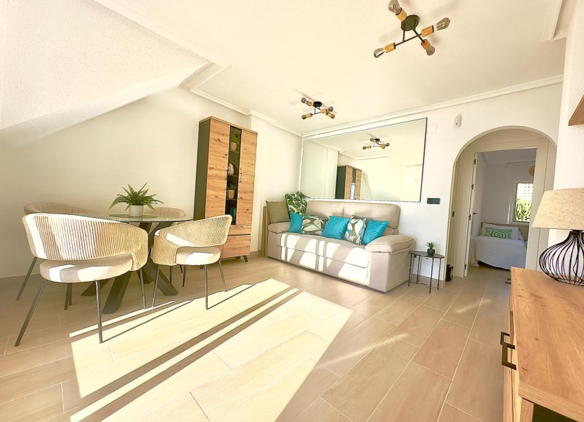 Resale - Apartment - Torrevieja - Cabo cervera