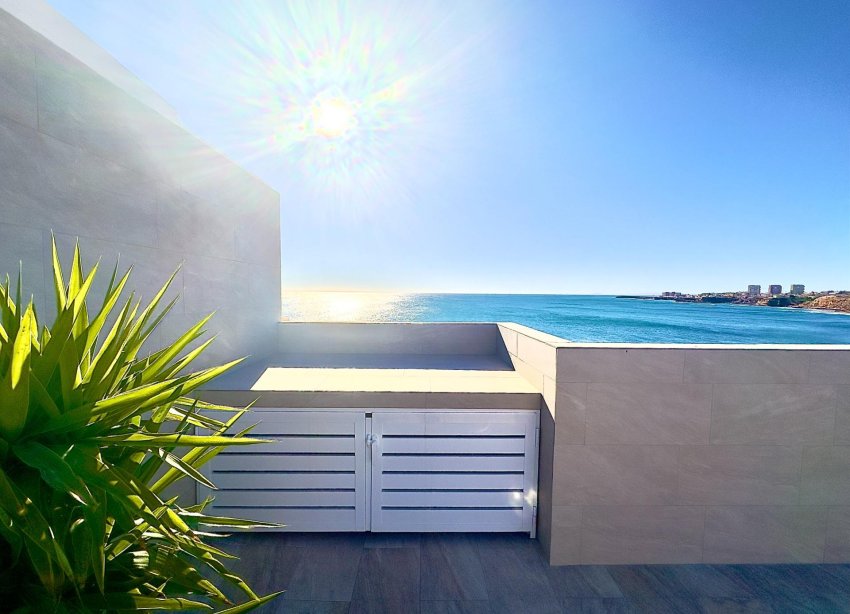 Resale - Apartment - Torrevieja - Cabo cervera