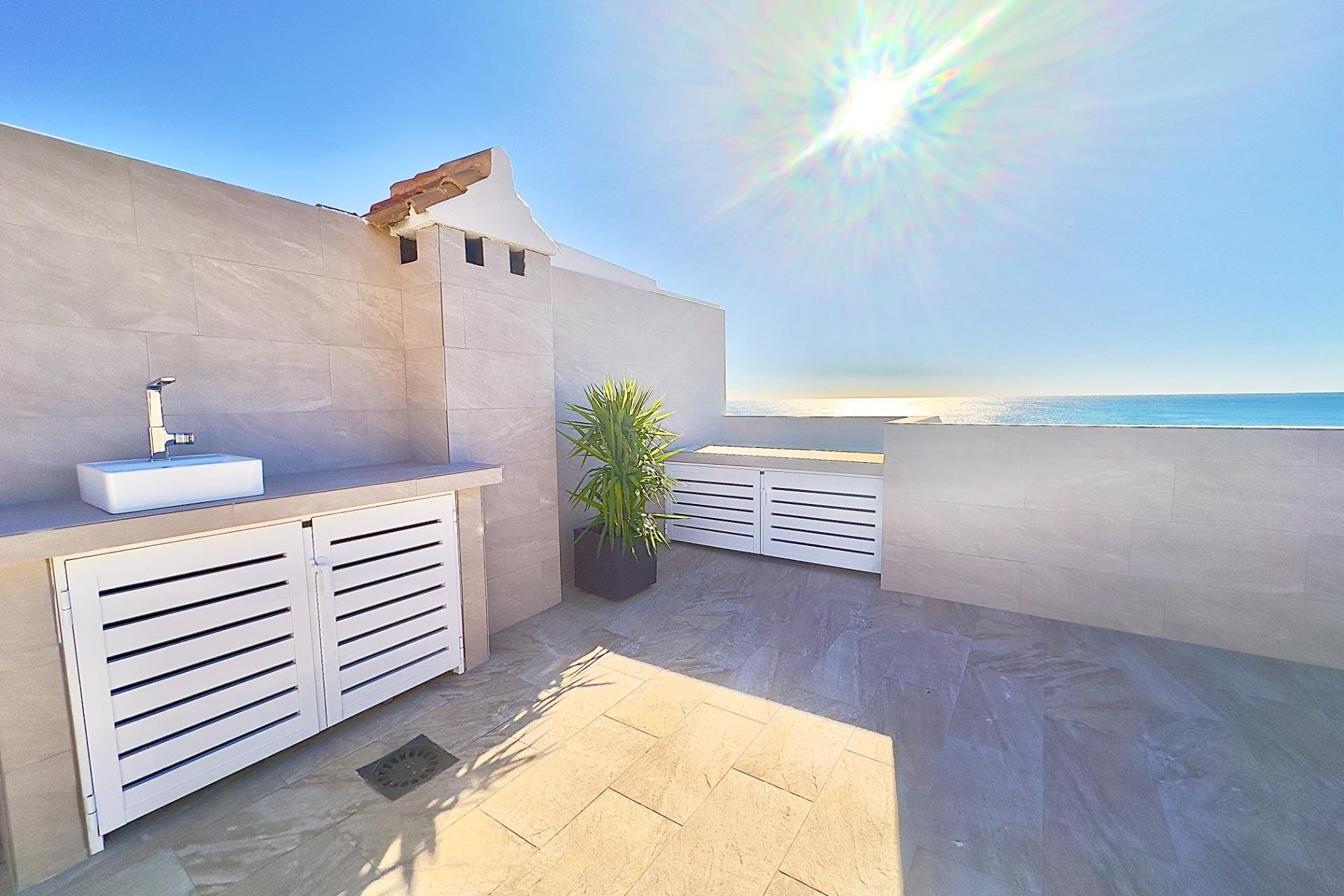 Resale - Apartment - Torrevieja - Cabo cervera