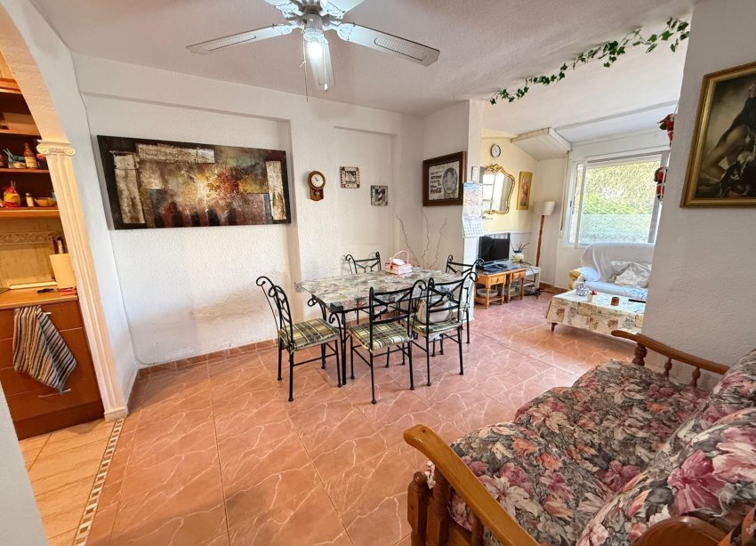 Resale - Apartment - Torrevieja - Cabo cervera