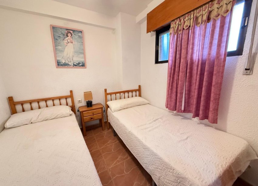 Resale - Apartment - Torrevieja - Cabo cervera