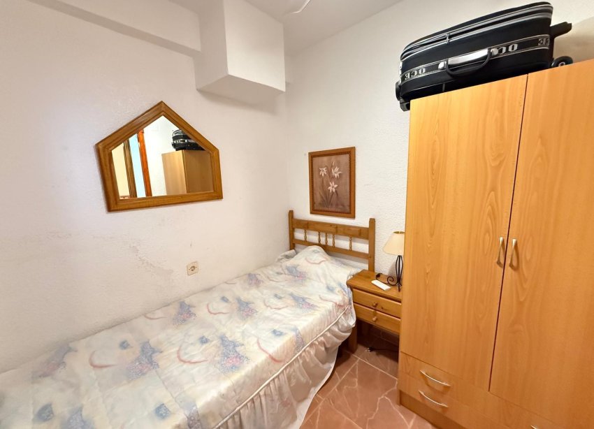 Resale - Apartment - Torrevieja - Cabo cervera