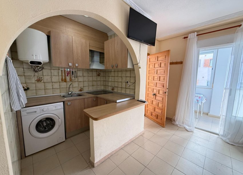 Resale - Apartment - Torrevieja - Cabo cervera