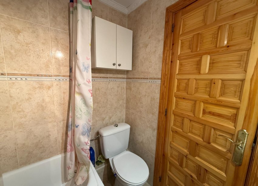 Resale - Apartment - Torrevieja - Cabo cervera