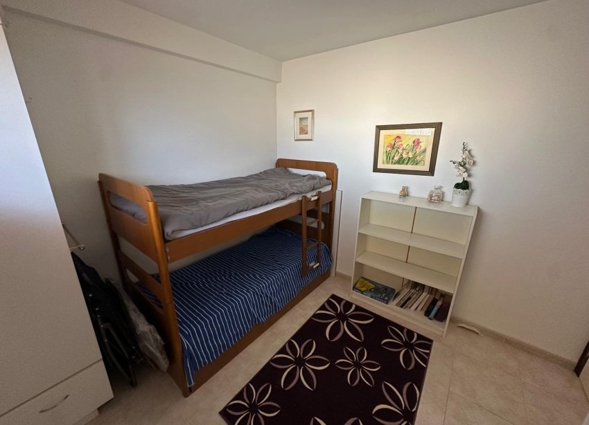 Resale - Apartment - Torrevieja - Cabo cervera