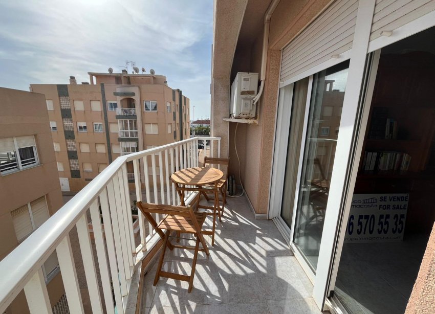 Resale - Apartment - Torrevieja - Cabo cervera
