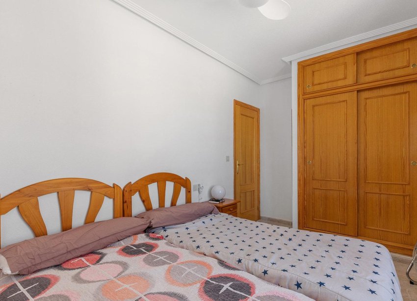 Resale - Apartment - Torrevieja - Cabo Cervera