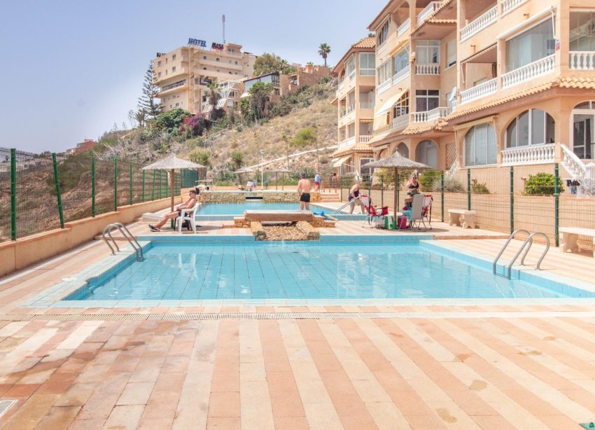 Resale - Apartment - Torrevieja - Cabo cervera
