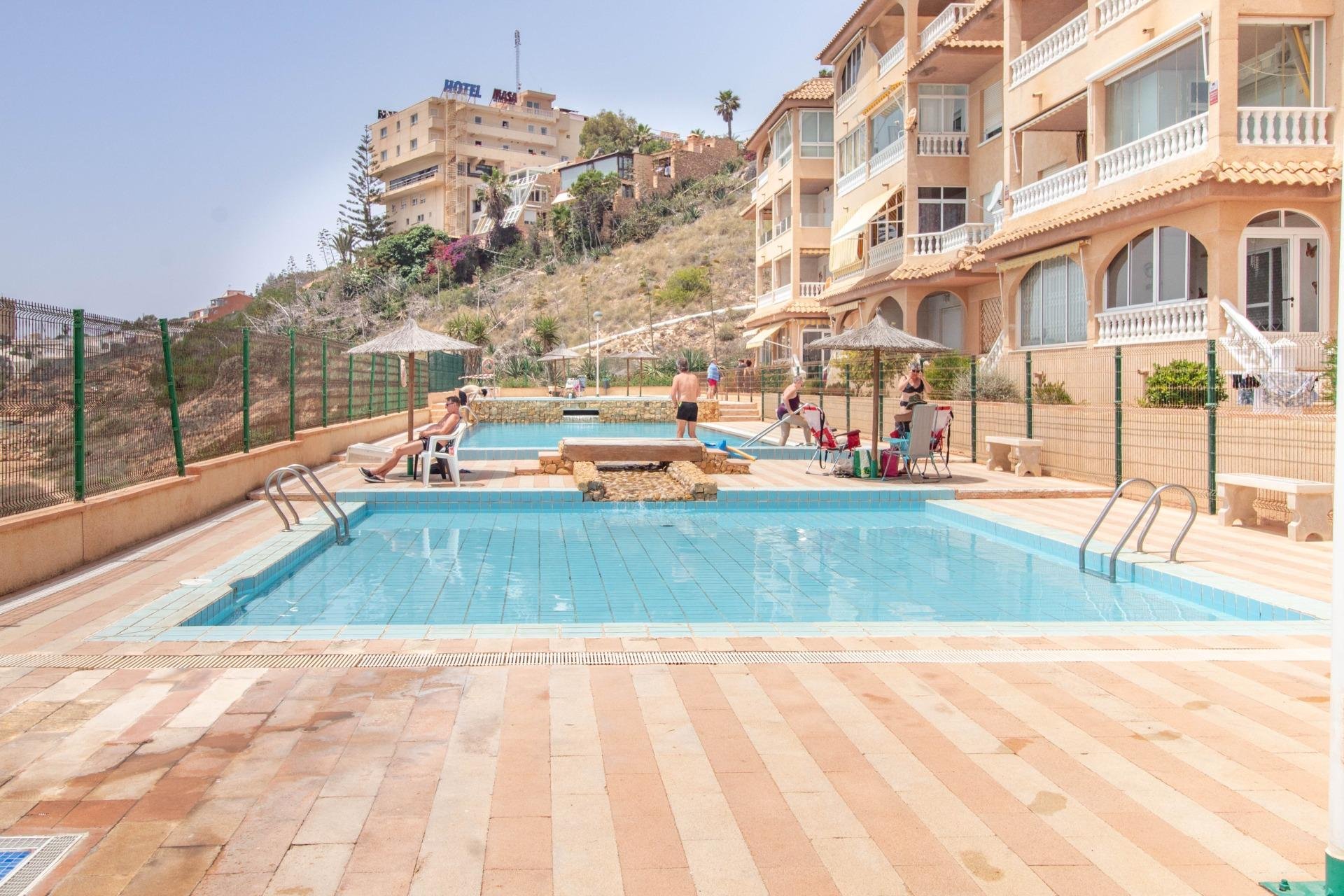 Resale - Apartment - Torrevieja - Cabo cervera