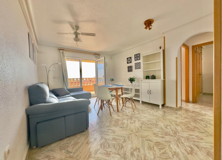Resale - Apartment - Torrevieja - Cabo cervera
