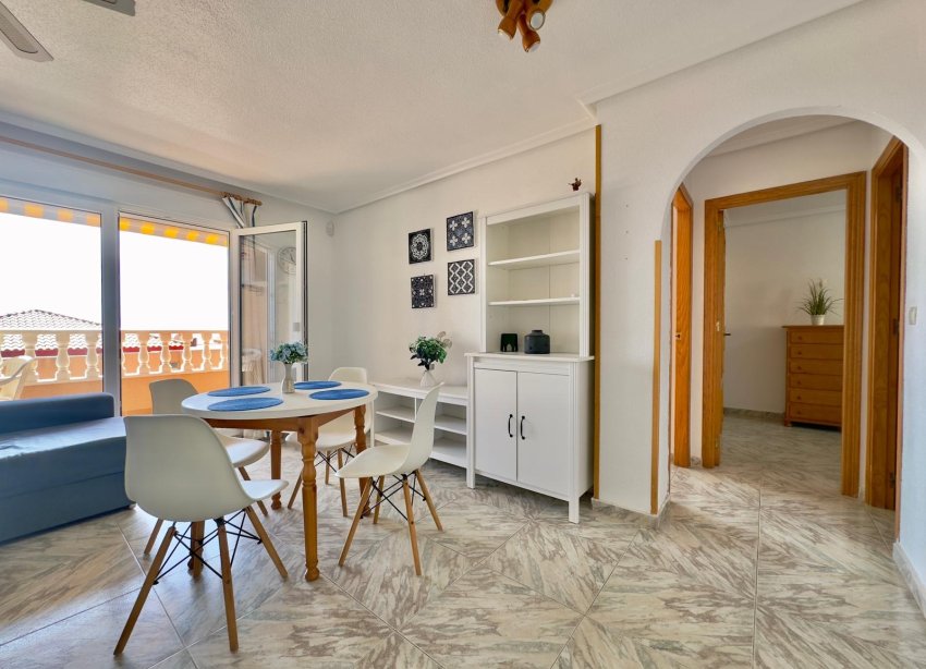 Resale - Apartment - Torrevieja - Cabo cervera