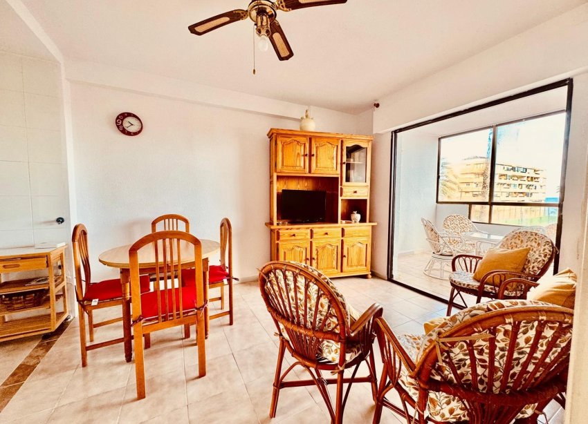 Resale - Apartment - Torrevieja - Cabo Cervera