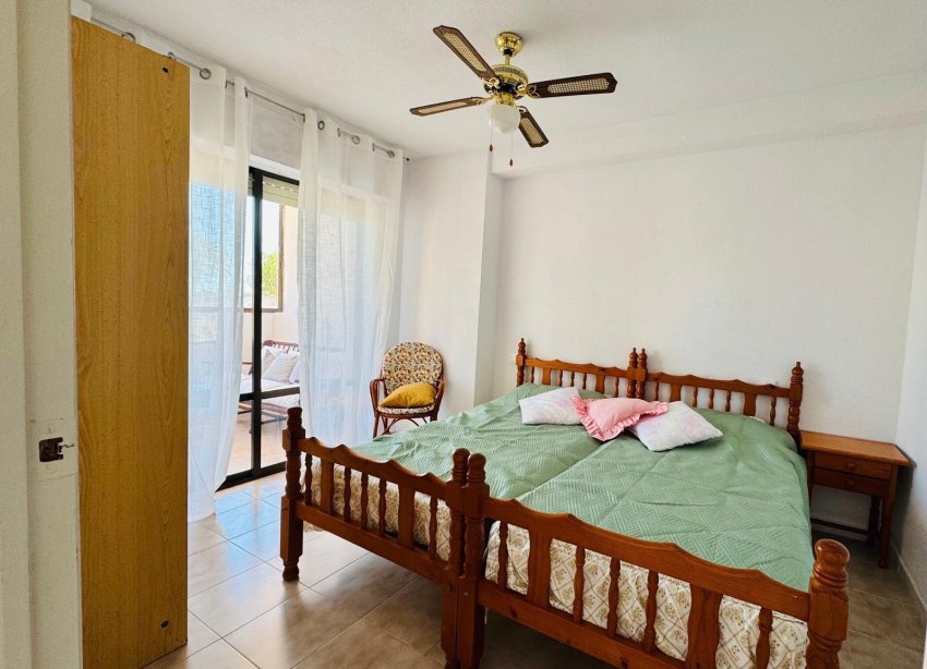 Resale - Apartment - Torrevieja - Cabo Cervera