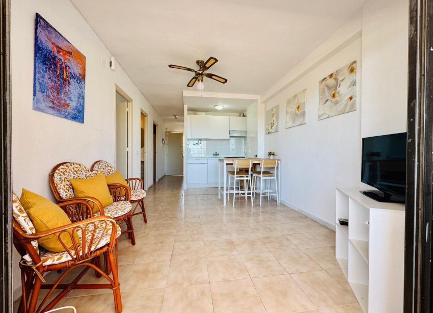 Resale - Apartment - Torrevieja - Cabo Cervera