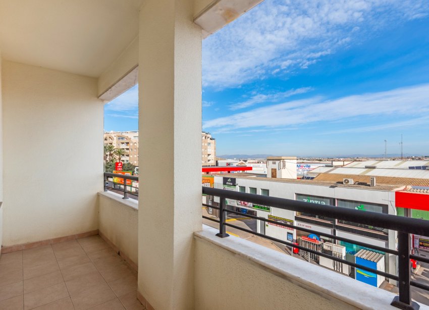 Resale - Apartment - Torrevieja - Center