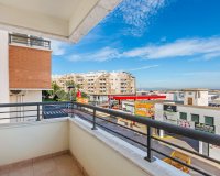 Resale - Apartment - Torrevieja - Center