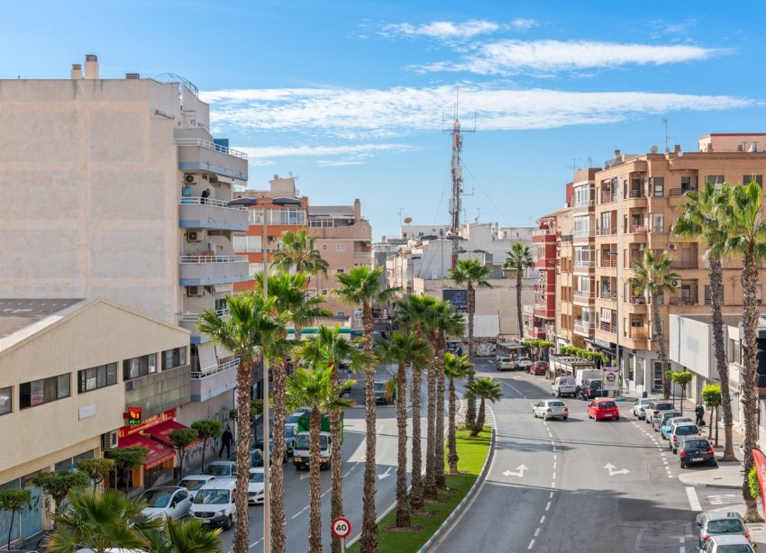 Resale - Apartment - Torrevieja - Center