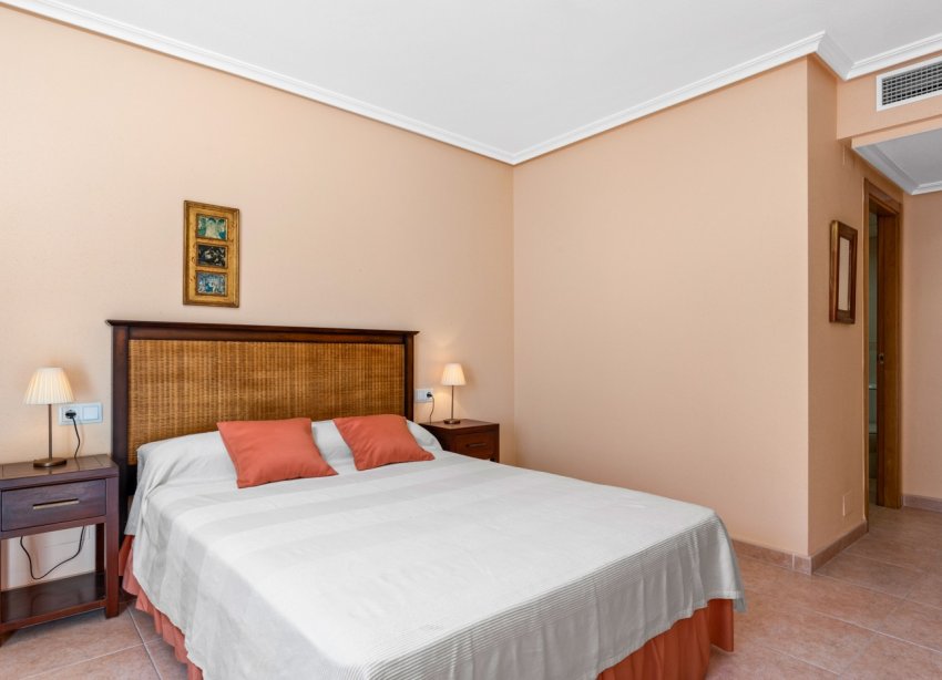 Resale - Apartment - Torrevieja - Center