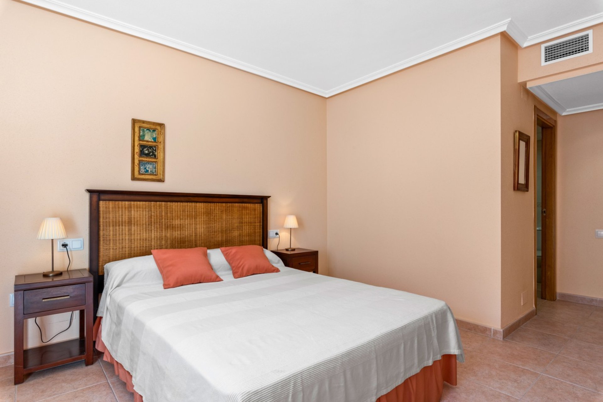 Resale - Apartment - Torrevieja - Center