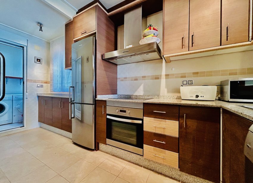 Resale - Apartment - Torrevieja - Center