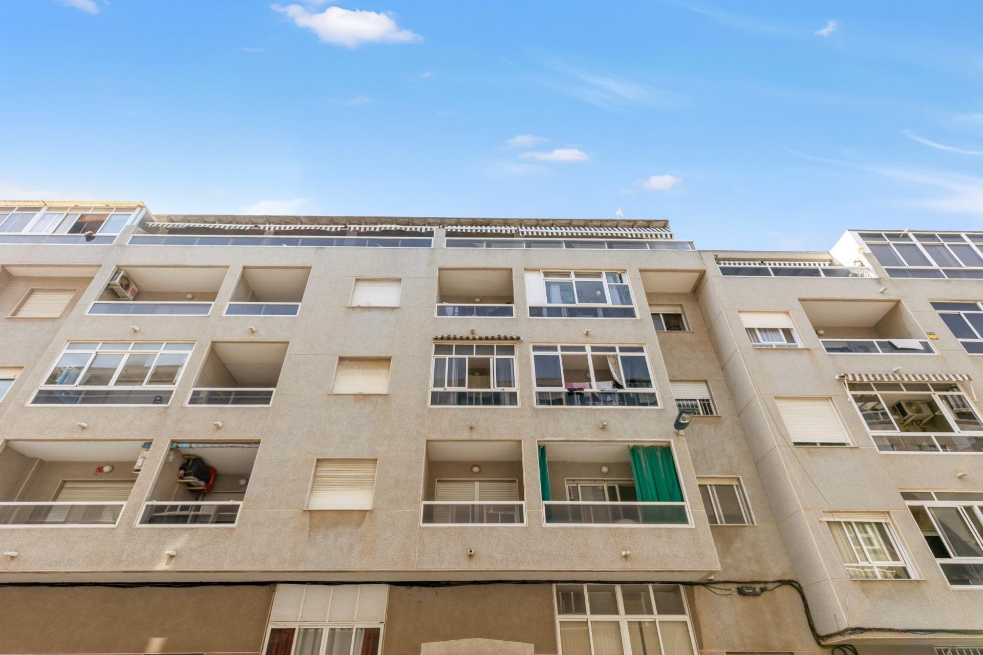 Resale - Apartment - Torrevieja - Centro - Muelle Pesquero