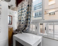 Resale - Apartment - Torrevieja - Centro - Muelle Pesquero