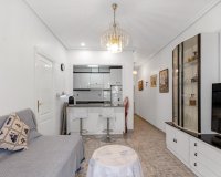 Resale - Apartment - Torrevieja - Centro - Muelle Pesquero