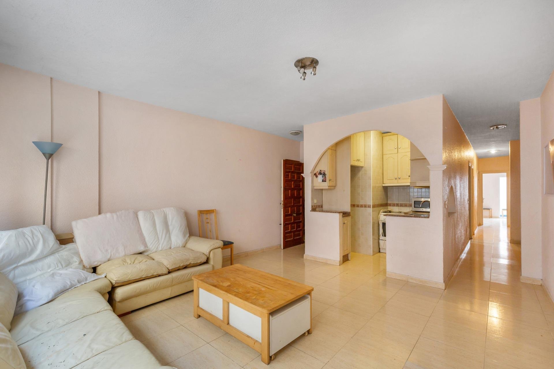Resale - Apartment - Torrevieja - Centro - Muelle Pesquero