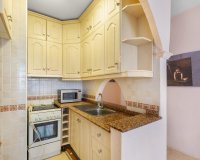 Resale - Apartment - Torrevieja - Centro - Muelle Pesquero