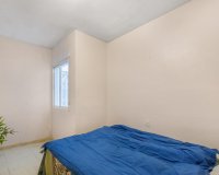 Resale - Apartment - Torrevieja - Centro - Muelle Pesquero