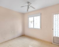 Resale - Apartment - Torrevieja - Centro - Muelle Pesquero