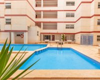 Resale - Apartment - Torrevieja - Centro