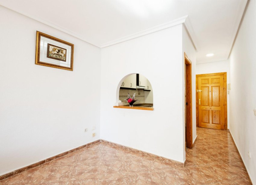 Resale - Apartment - Torrevieja - Centro