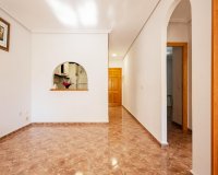 Resale - Apartment - Torrevieja - Centro