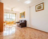 Resale - Apartment - Torrevieja - Centro