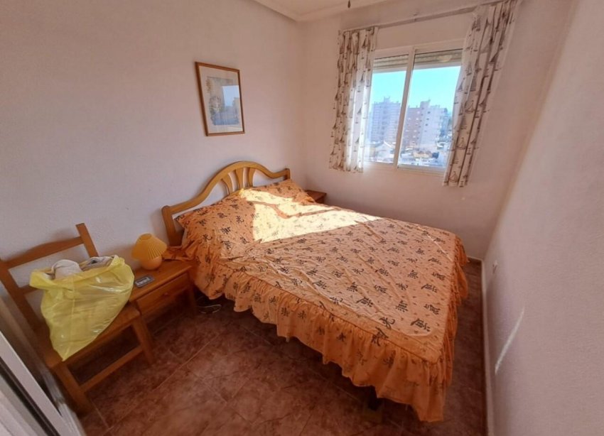 Resale - Apartment - Torrevieja - Centro