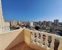 Resale - Apartment - Torrevieja - Centro