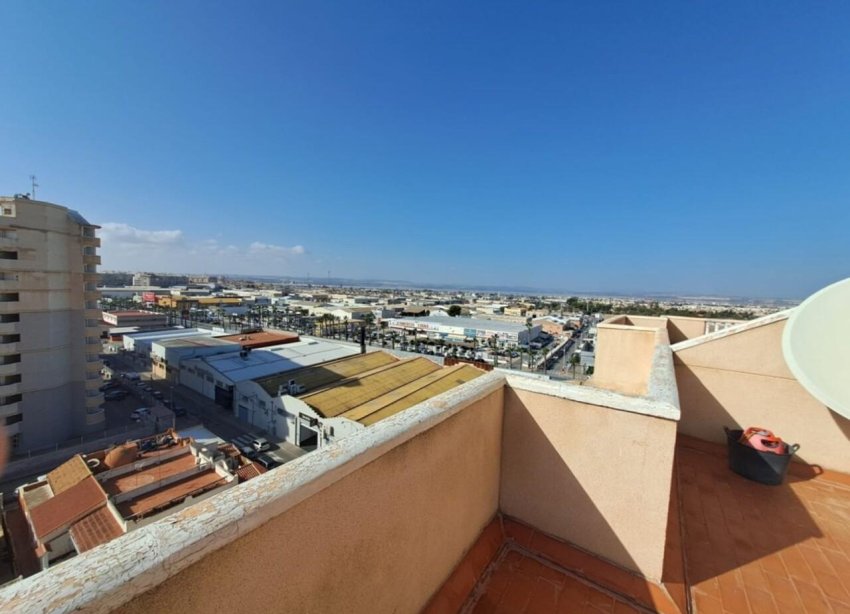 Resale - Apartment - Torrevieja - Centro