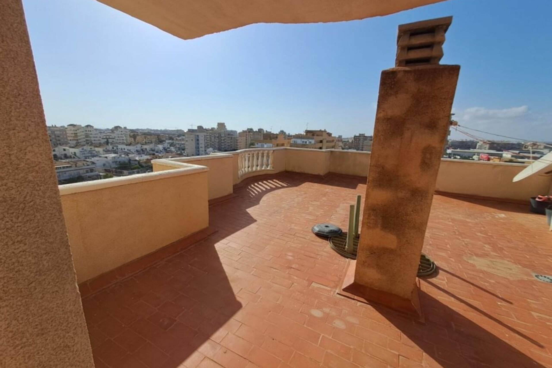 Resale - Apartment - Torrevieja - Centro