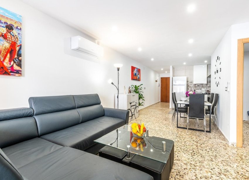 Resale - Apartment - Torrevieja - Centro